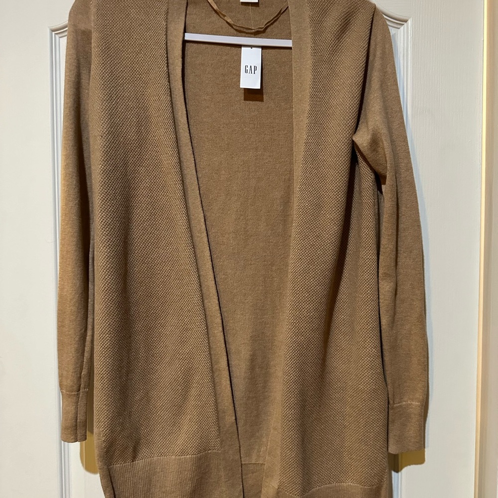 Tan Gap Cardigan Woman’s Large